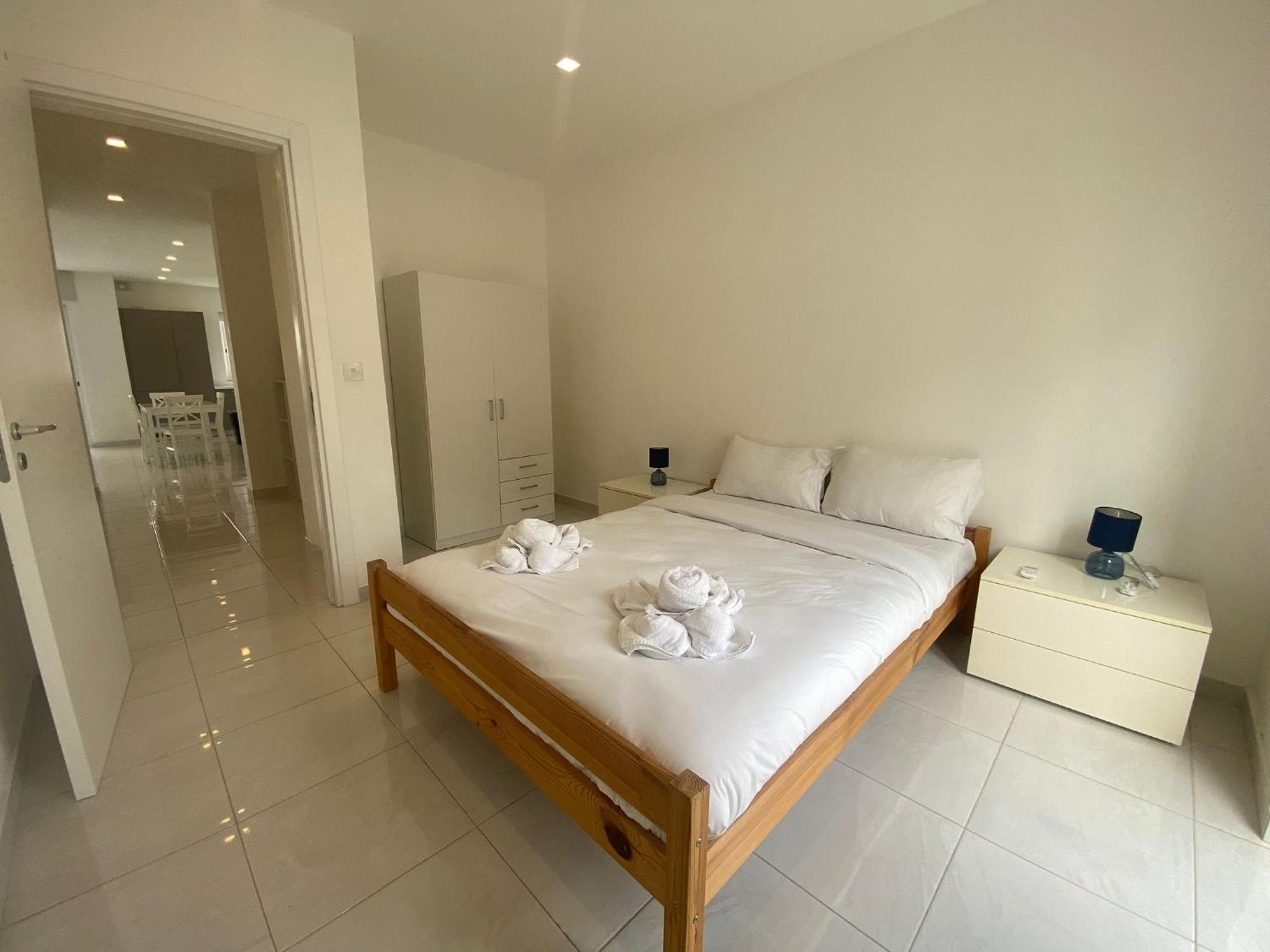 Spectacular Distant Seaview Apt Sliema Extérieur photo